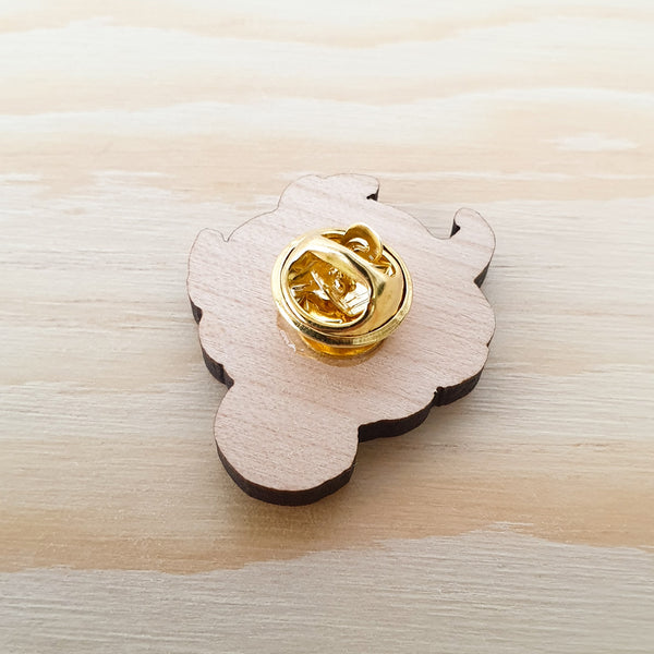 [Wooden Pin] "Piet"